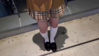 小胖非常性饥渴想赶快舔出蜜汁 刚过完年打第一砲没怎么干就射了